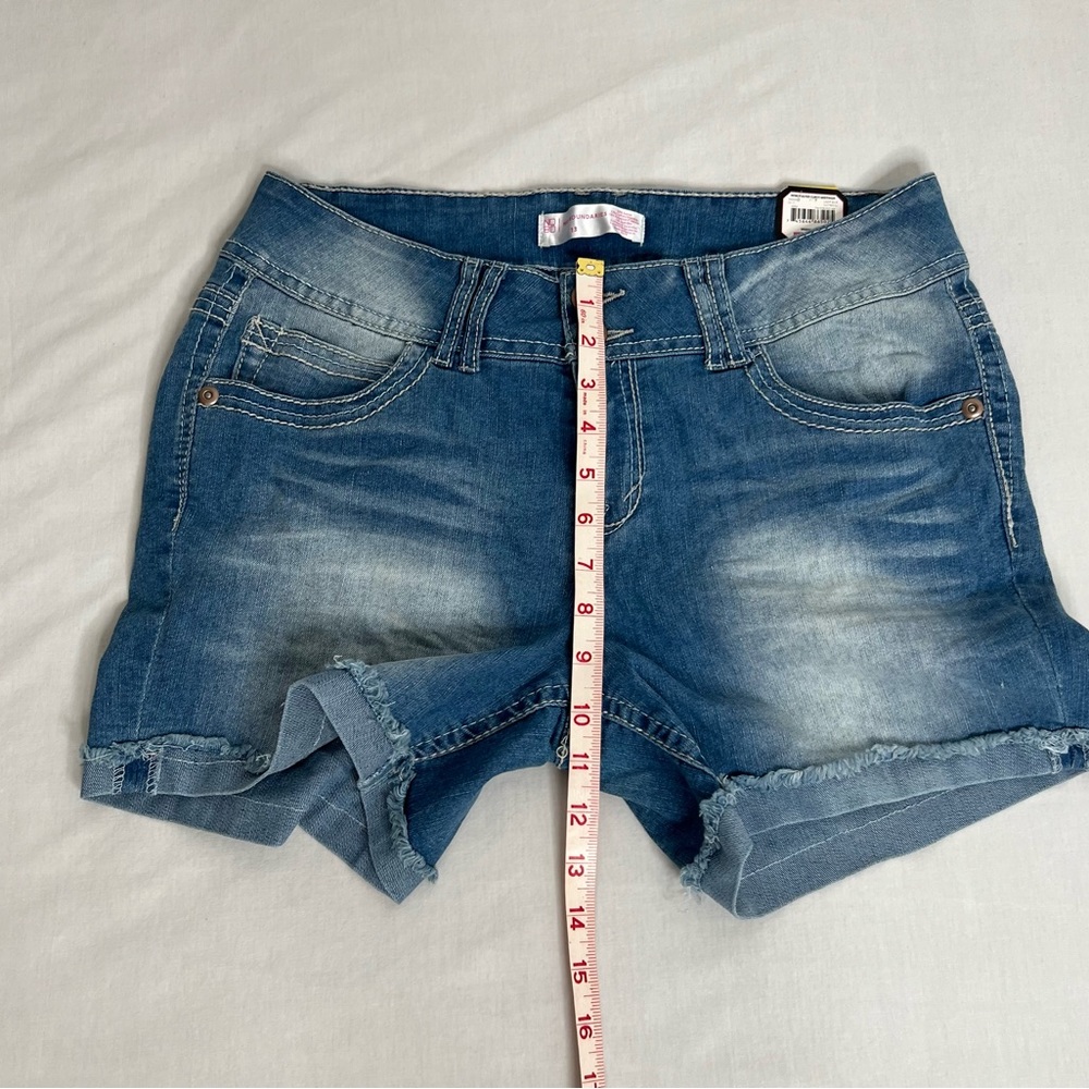 NOBO No Boundaries Blue Jean Shorts Distressed Size 13 Embroidered Pockets - Picture 7 of 7